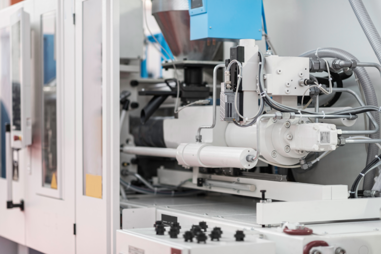 Injection molding machine