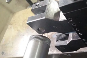 knurling
