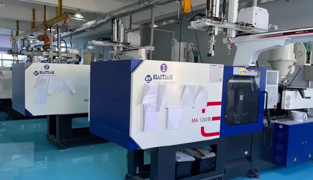 injection molding shop
