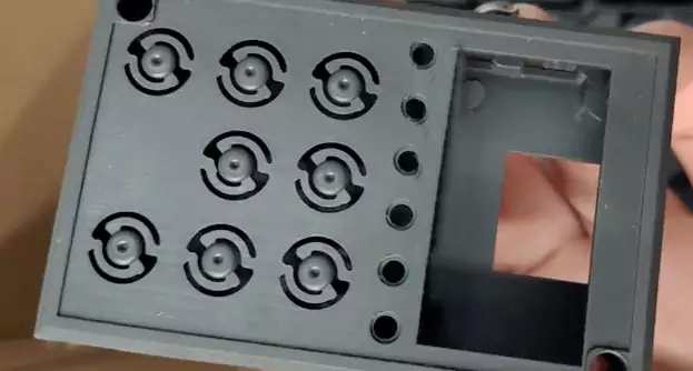 injection molding plastic