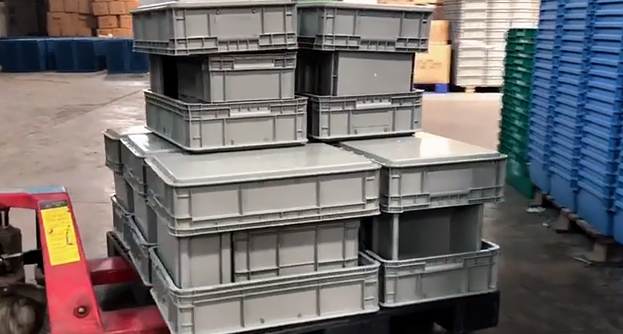 plastic box