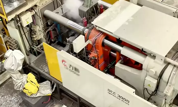 pressure die casting machine