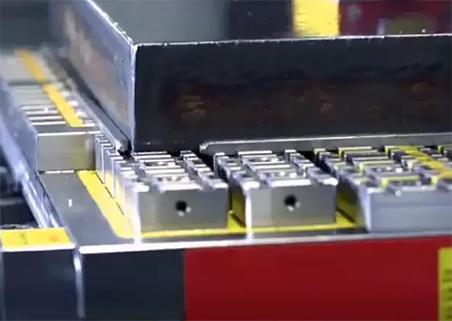 Electromagnet sucker