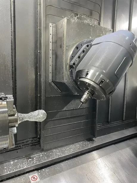 turn mill machining center