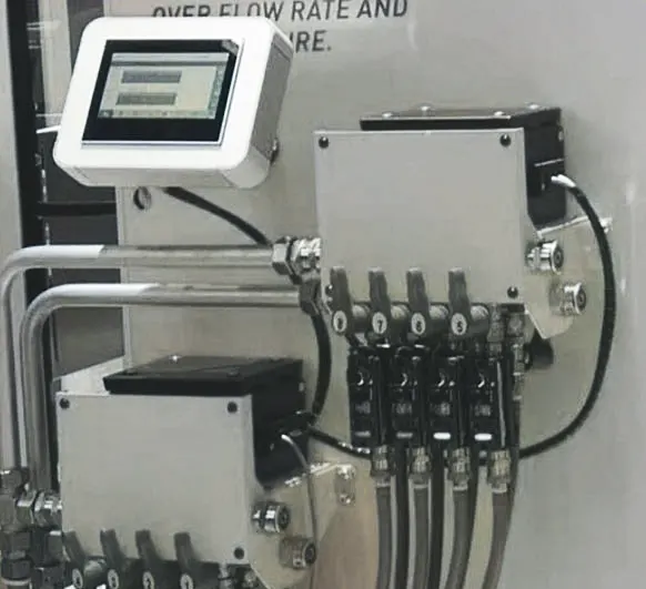 Figure 3 Independent electronic temperature and flow detector