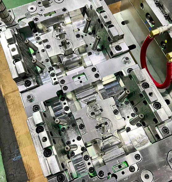 Plastic injection molding for Iowa