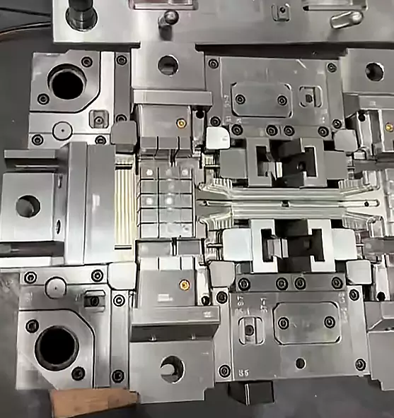 Plastic injection molding for North Dakota