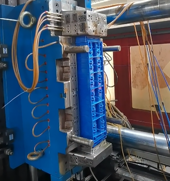 Plastic injection molding for Hayward, California